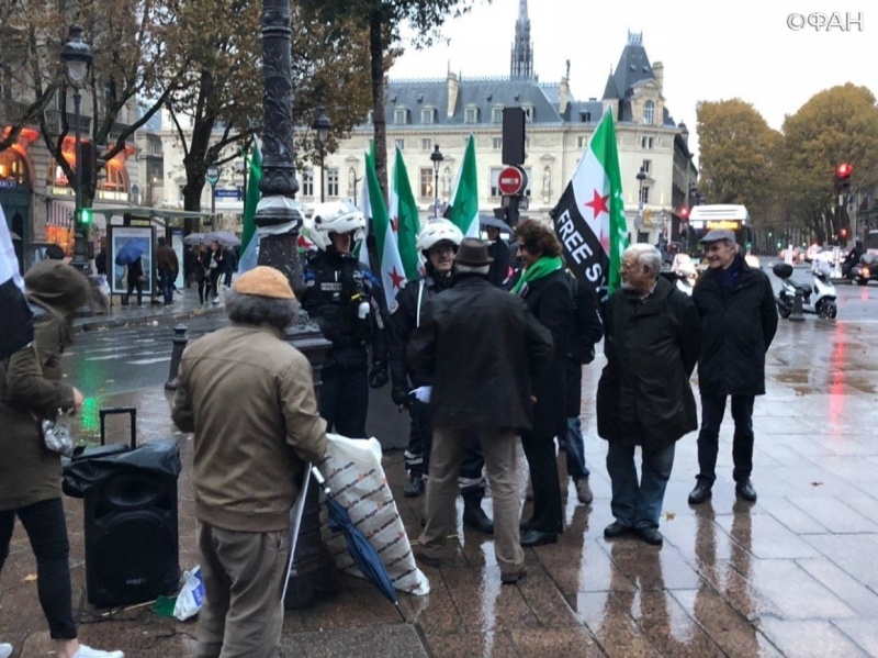 Сирия — как делается пропаганда: в Париже устроили фейковый митинг против «режима Асада»