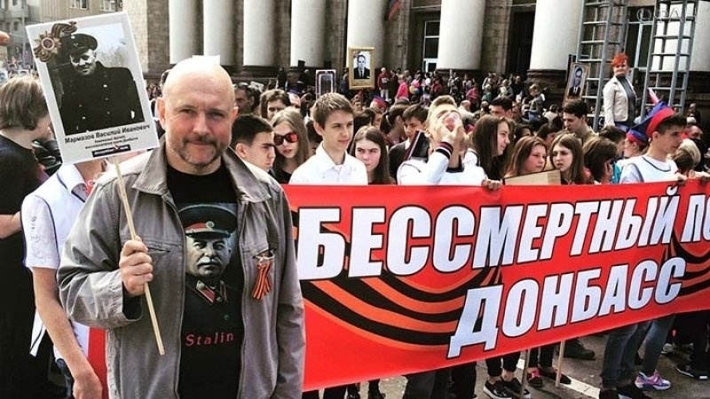 «Не может быть, чтобы своих так топтали»: преследуемой на Украине семье дончан не дают легализоваться в РФ