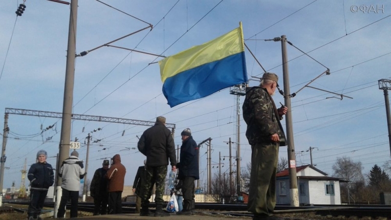 Киев запретил проживающему на Украине россиянину участвовать в конгрессе в РФ