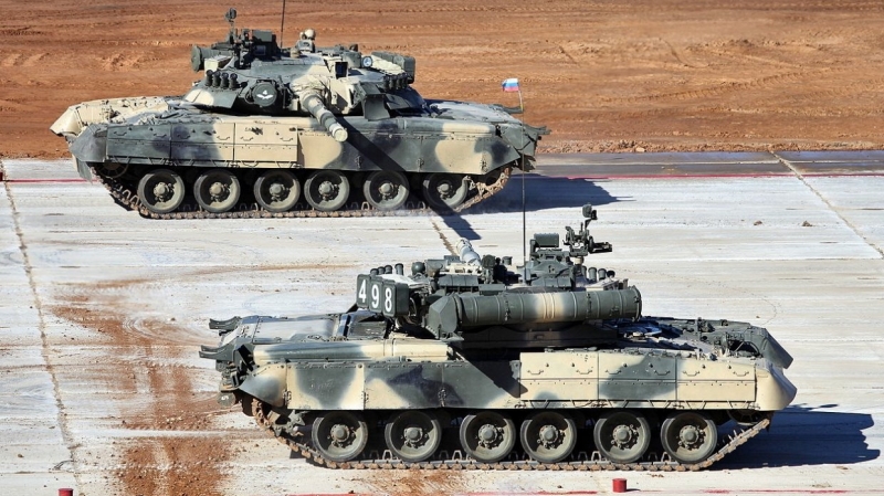 «Живучесть и смертоносность»: NI раскрыл особенности российских танков Т-72, Т-80 и Т-90