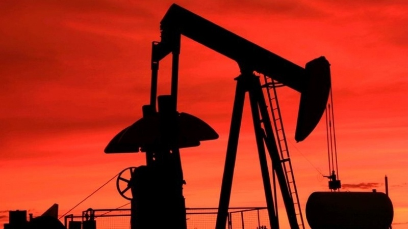 «Это будет катастрофическим ударом»: эксперт рассказал, что произойдет с Украиной в случае прекращения поставок нефти из РФ