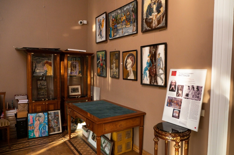 «Крестными выставки были два декана татарской культуры»