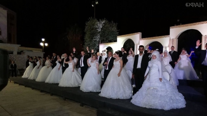 Сирия: в провинции Латакия сочетались браком 550 пар 