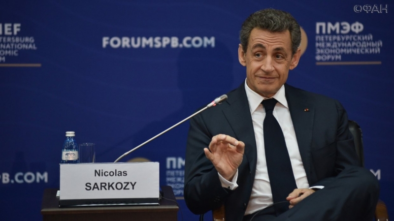 Саркози призвал Европу наладить отношения с Россией