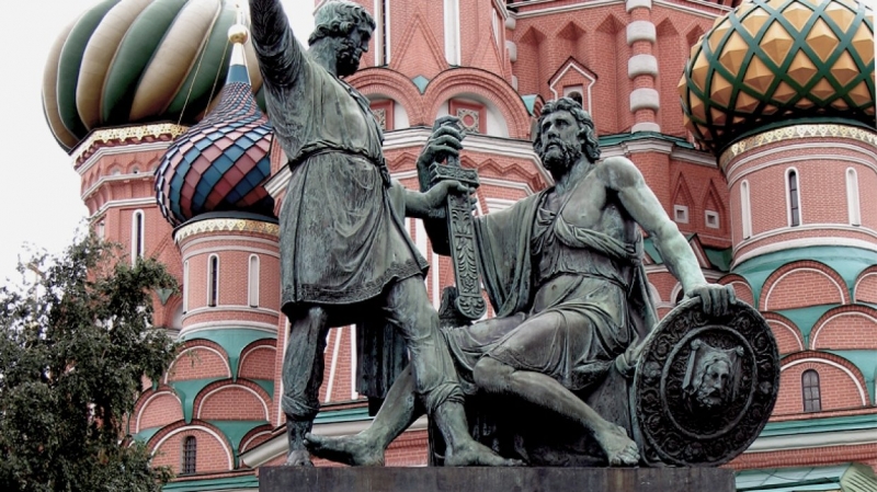 Идеология братства и дружбы: Россия отмечает День народного единства