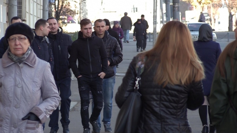 Спорт, семья и путешествия: как отдыхают жители 2 столиц в дополнительный выходной. ФАН-ТВ