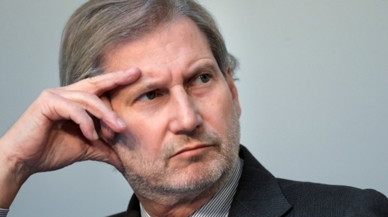 Нож в спину Порошенко: Гройсман решил навести на Украине порядок