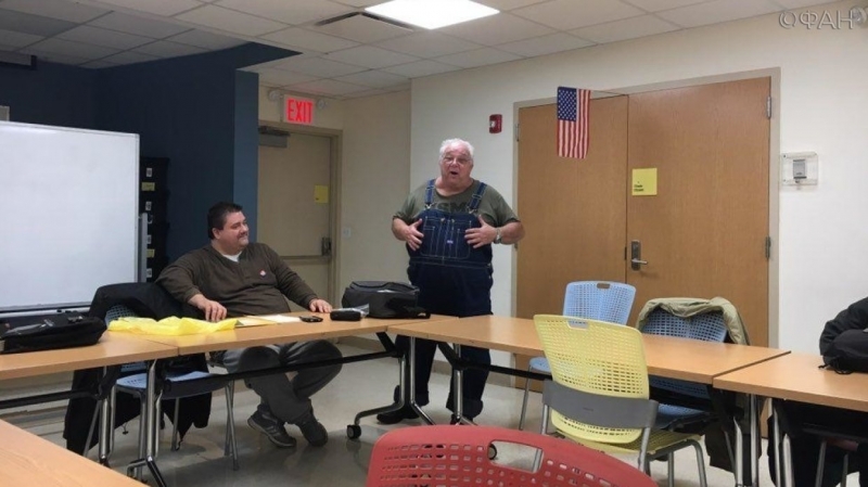 Нарушения перед выборами в США зафиксированы у республиканцев и демократов &mdash; бывший пехотинец ВМС