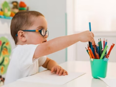 Времена года на кончике карандаша: как сезонные раскраски помогают ребенку познавать мир и развивать чувство прекрасного