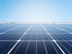 Солнечная энергетика: будущее энергоснабжения и как выбрать батареи